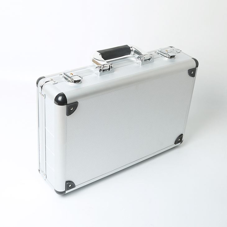 Kasus Aluminium Portable